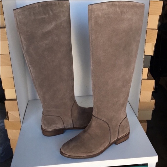 ugg gracen boot